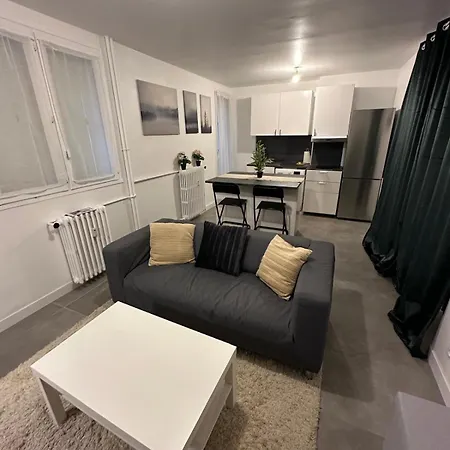 L'elegant Апартаменты
